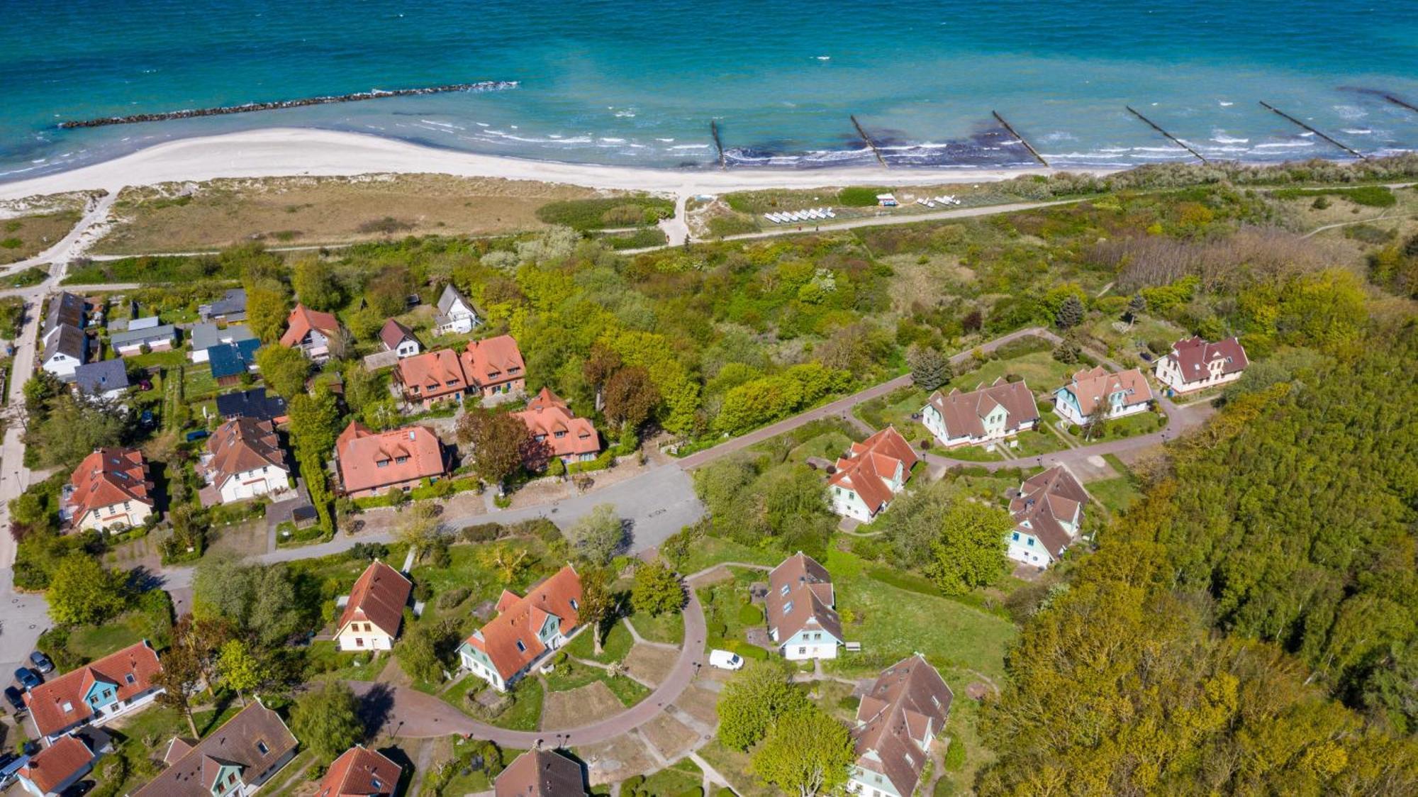 Ferienhaussiedlung Strandperlen Sanddornhof 7A Wustrow  Exterior photo