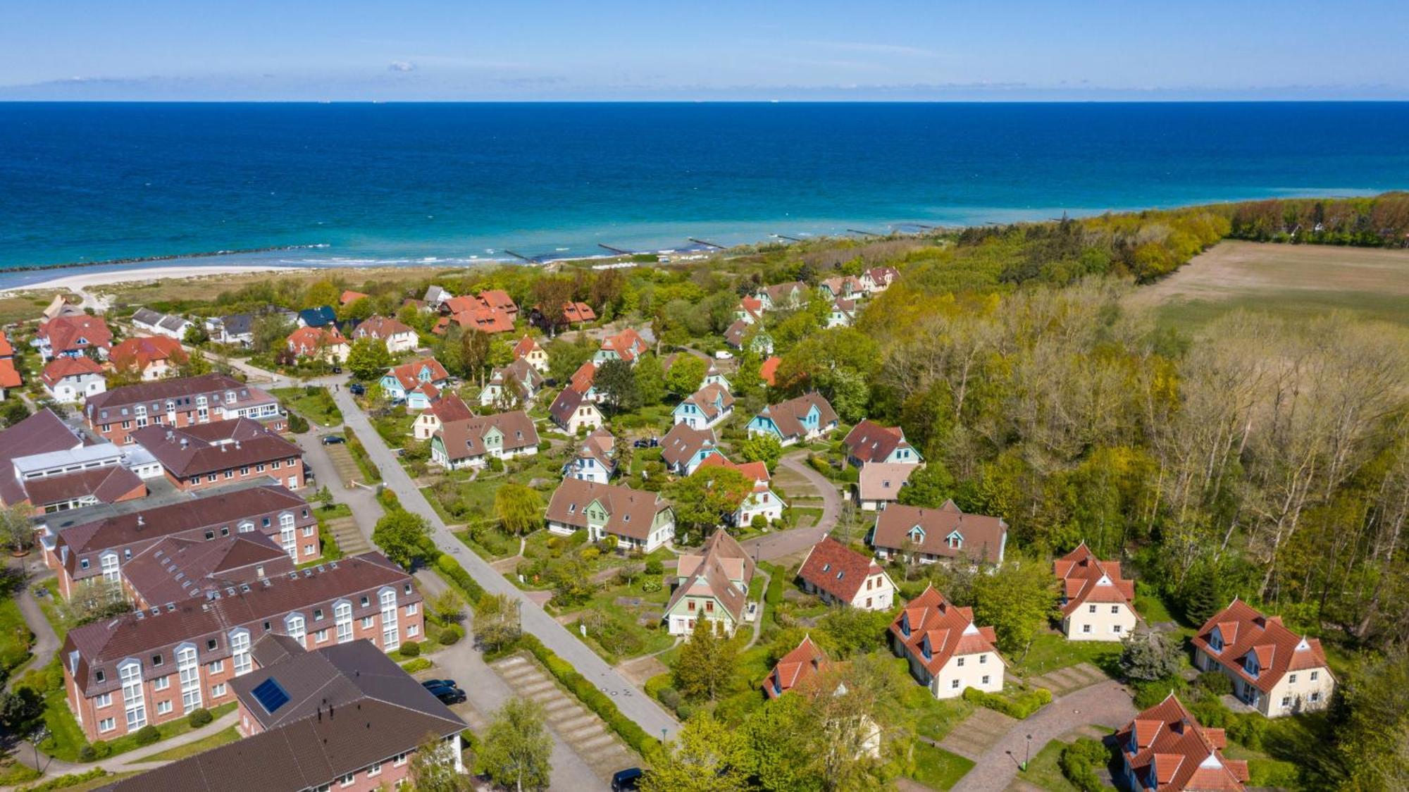 Ferienhaussiedlung Strandperlen Sanddornhof 7A Wustrow  Exterior photo